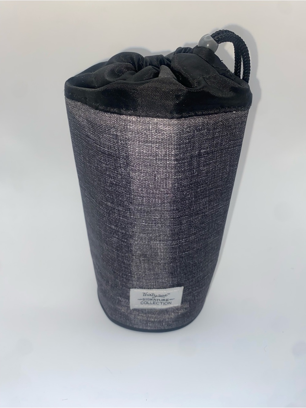 Thirty-One 31 Bring A Bottle Thermal Drink Carrier Gray Drawstring Carabiner